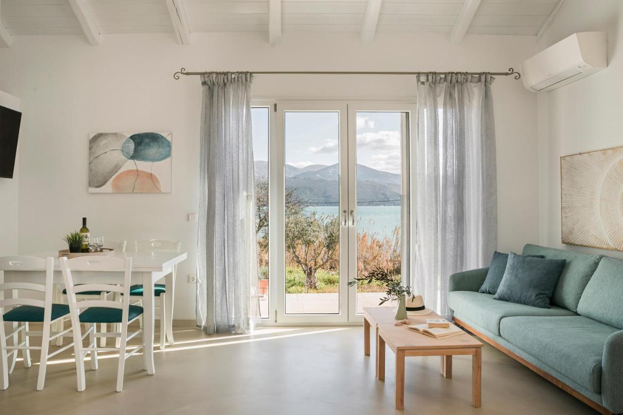Apollonides Seafront Villa 2 Melete 릭수리 외부 사진