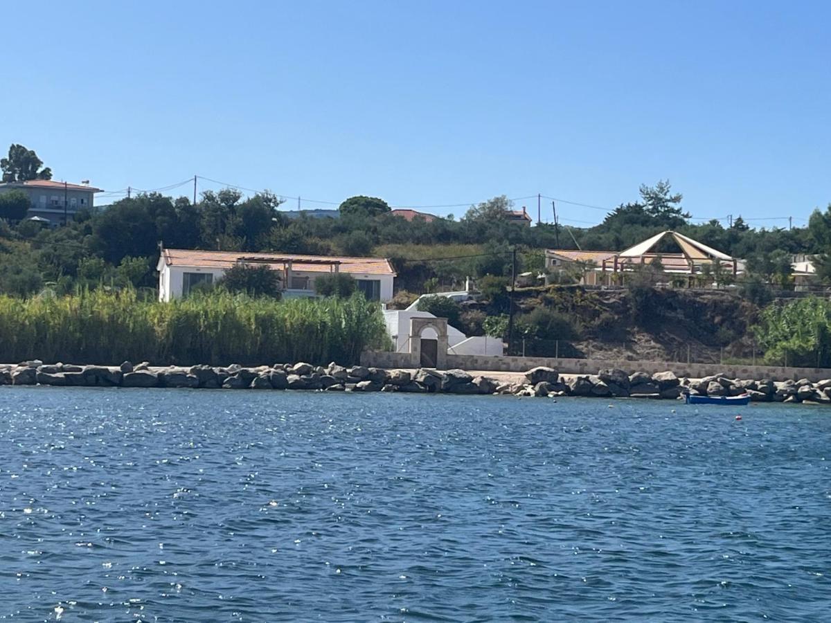 Apollonides Seafront Villa 2 Melete 릭수리 외부 사진